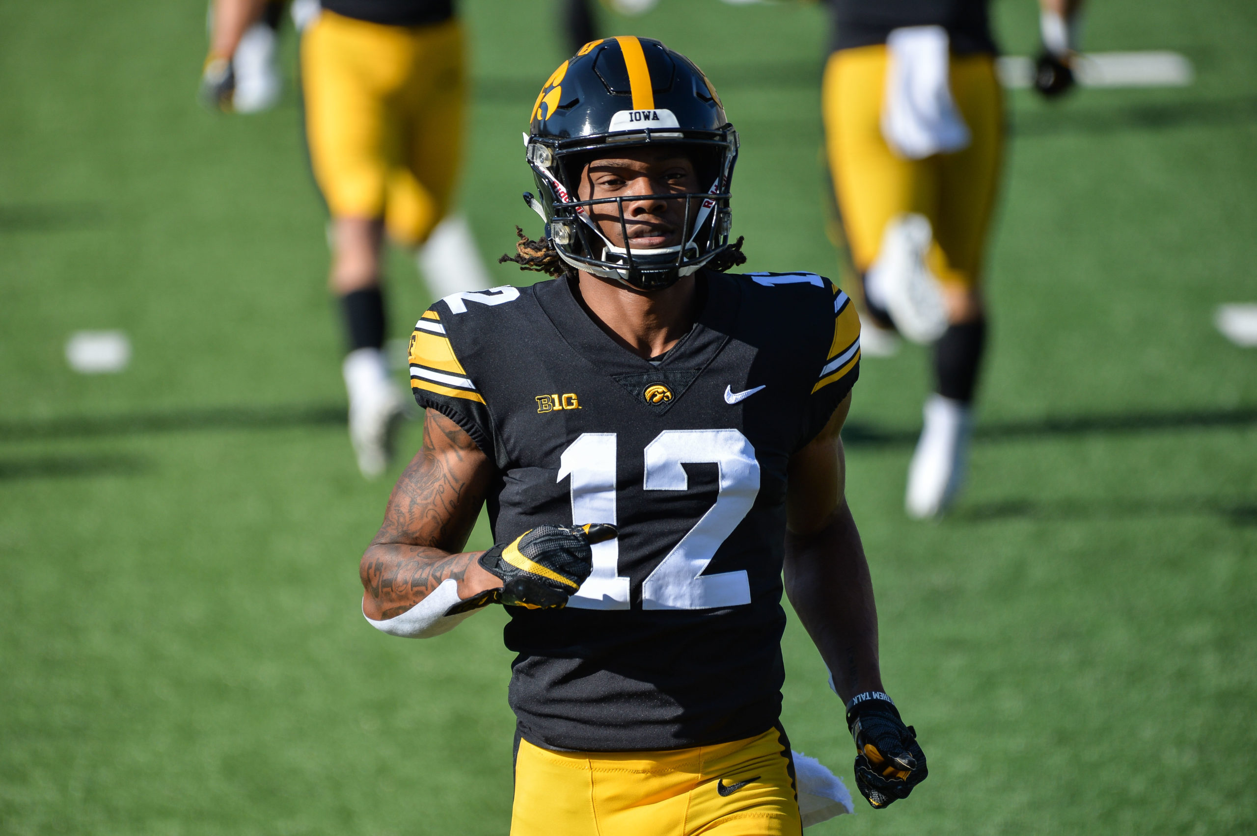 Hawkeyes Wr Former Iowa WR critical of Hawkeyes play-calling with not-so-subtle tweet
