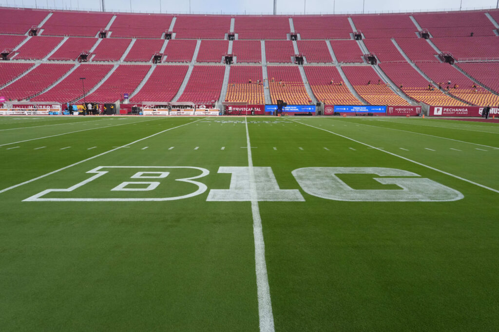 Big Ten logo.