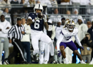 Harrison Wallace III in Penn State's game against Washington.