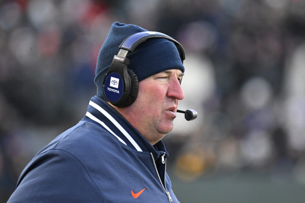 Illinois head coach Bret Bielema.