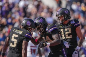 Washington players celebrate.