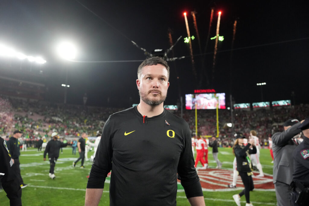 Oregon head coach Dan Lanning.