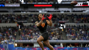 Quinshon Judkins works out.