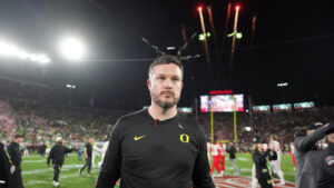 Oregon head coach Dan Lanning.
