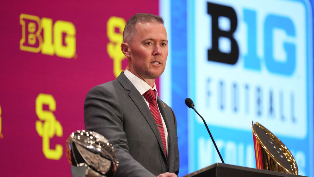 USC head coach Lincoln Riley.