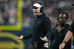 USC head coach Lincoln Riley.