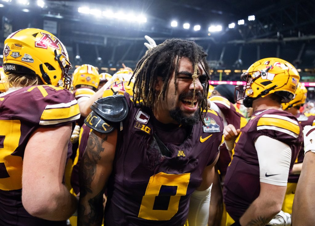 Minnesota defensive lineman Anthony Smith.
