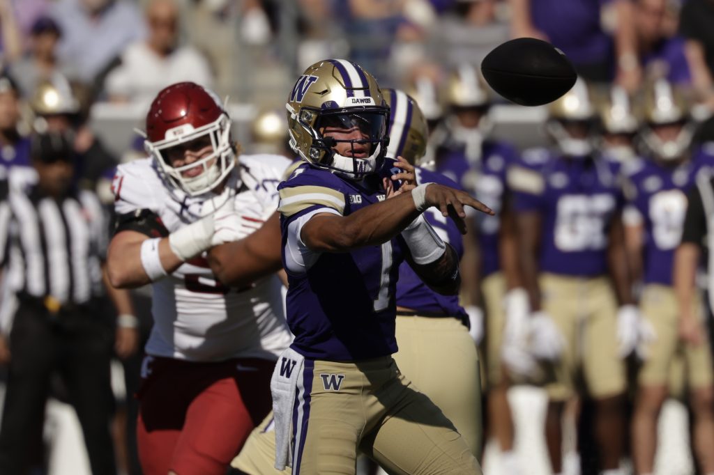 Washington QB Demond Williams.