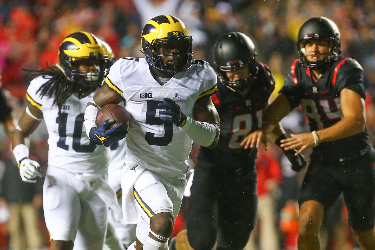 VIDEO Jabrill Peppers is dominating Rutgers...at quarterback?