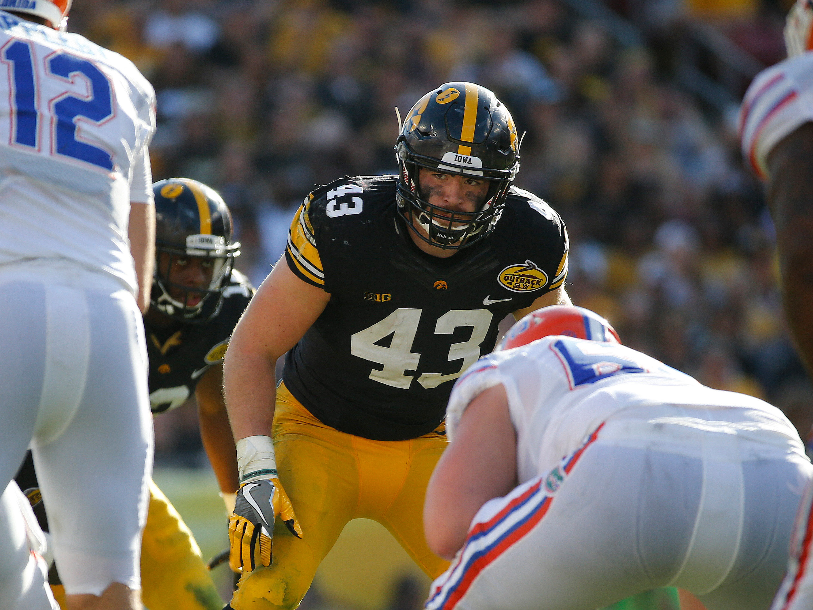 Iowa's Josey Jewell expected to play Saturday vs. Minnesota