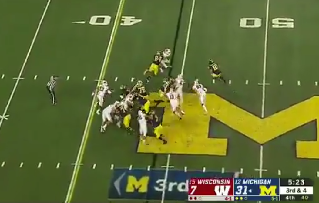 WATCH Michigan backup QB Dylan McCaffrey runs in 44yard TD vs. Wisconsin