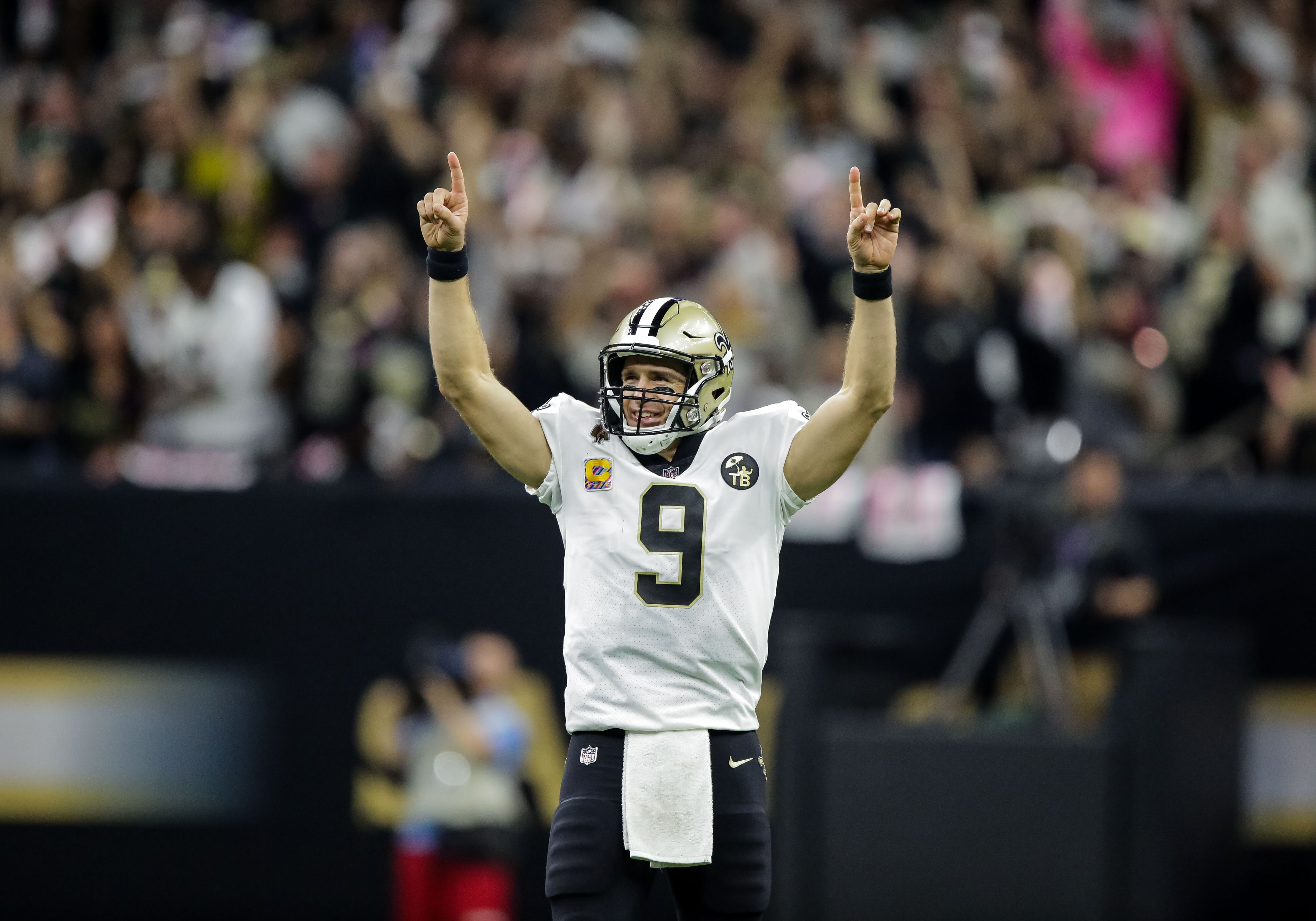 WATCH Drew Brees the NFL's alltime passing leader with 62