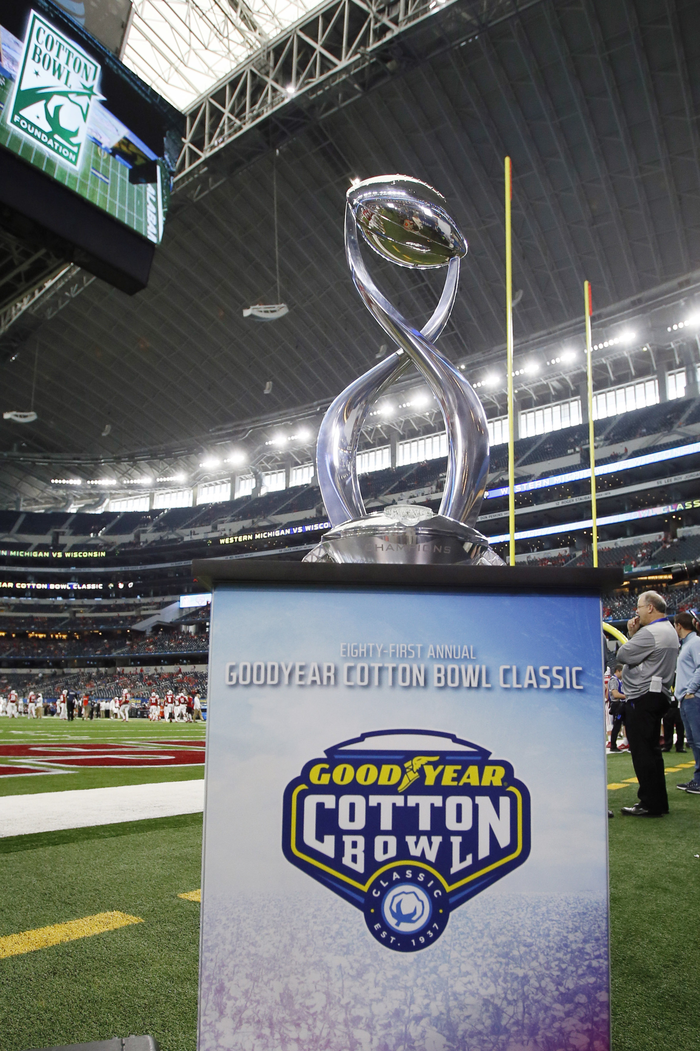 ESPN CFB analyst Adam Rittenberg picks every B1G bowl game