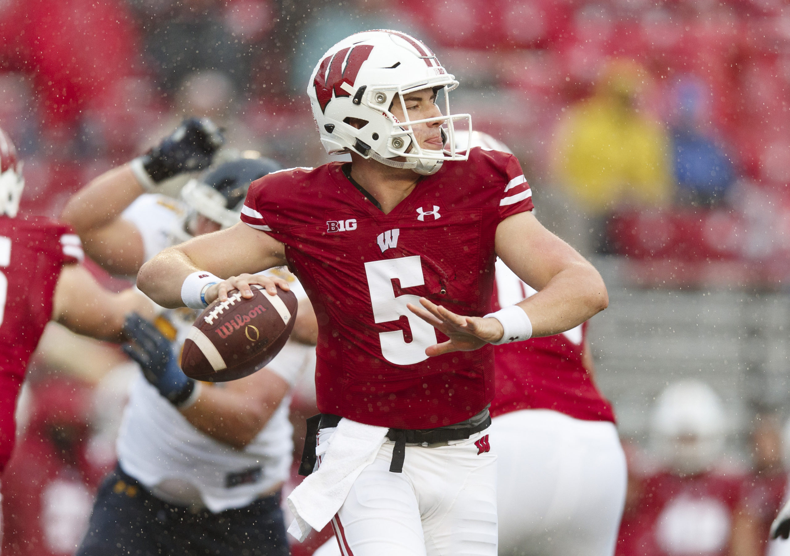 Wisconsin OC Joe Rudolph updates status of QB Graham Mertz's