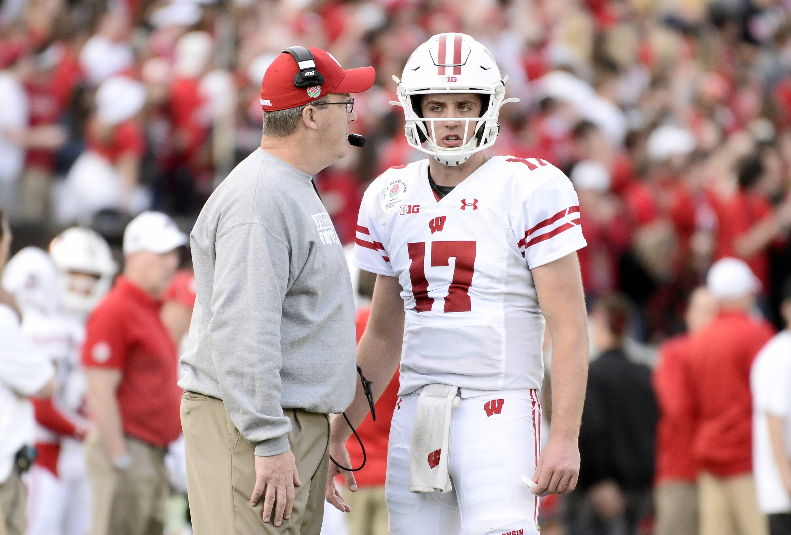 ExWisconsin QB Jack Coan announces transfer destination, team