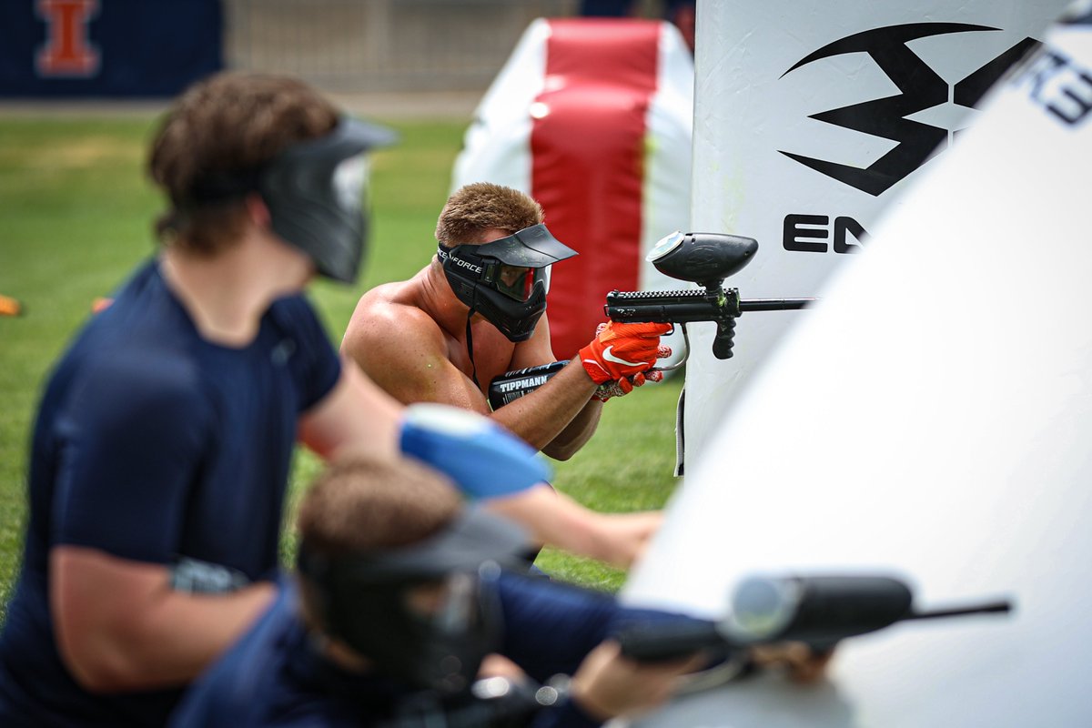 Summer fun Illinois football players enjoy afternoon of paintball