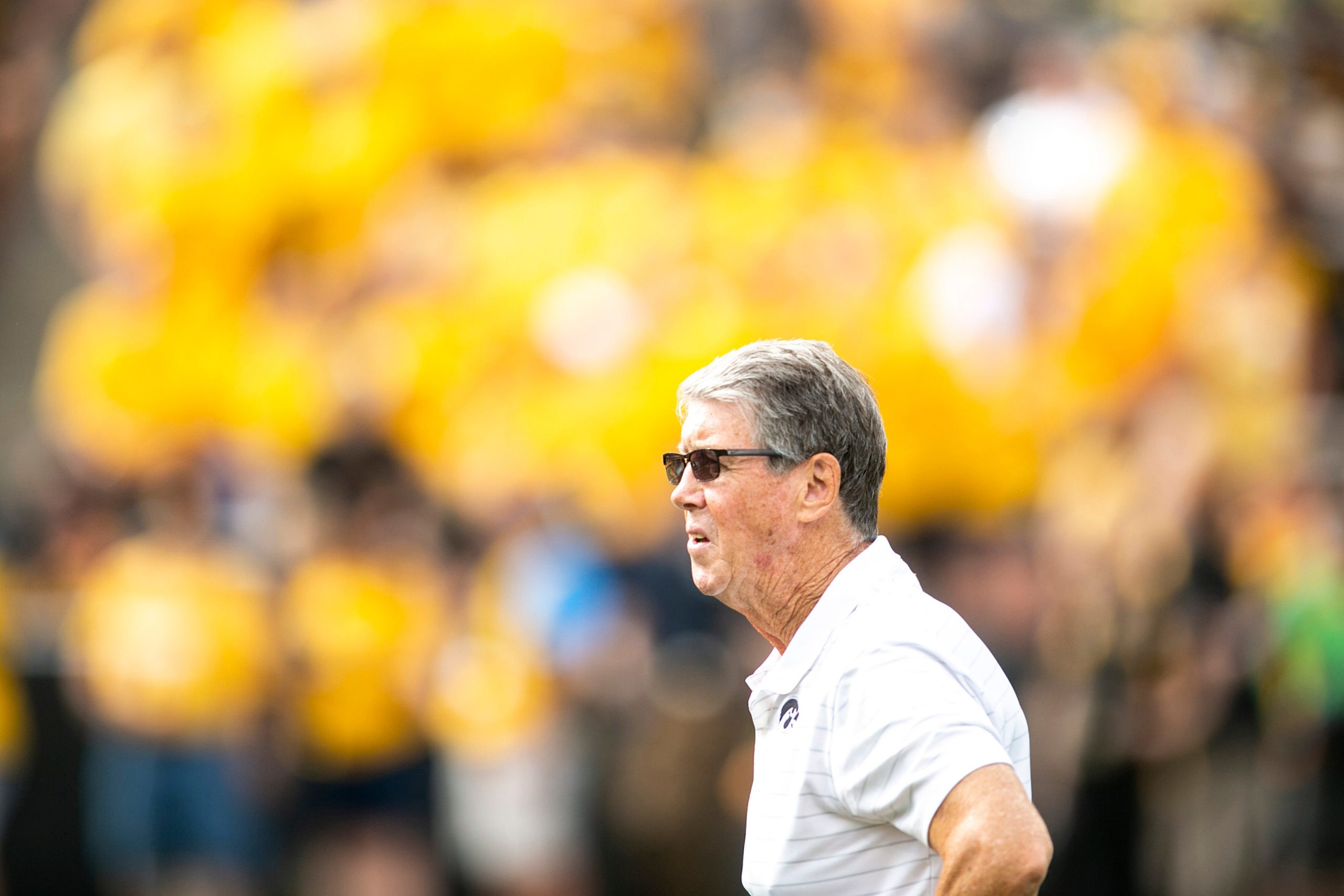 Iowa announces longtime QB coach is stepping down from onfield role