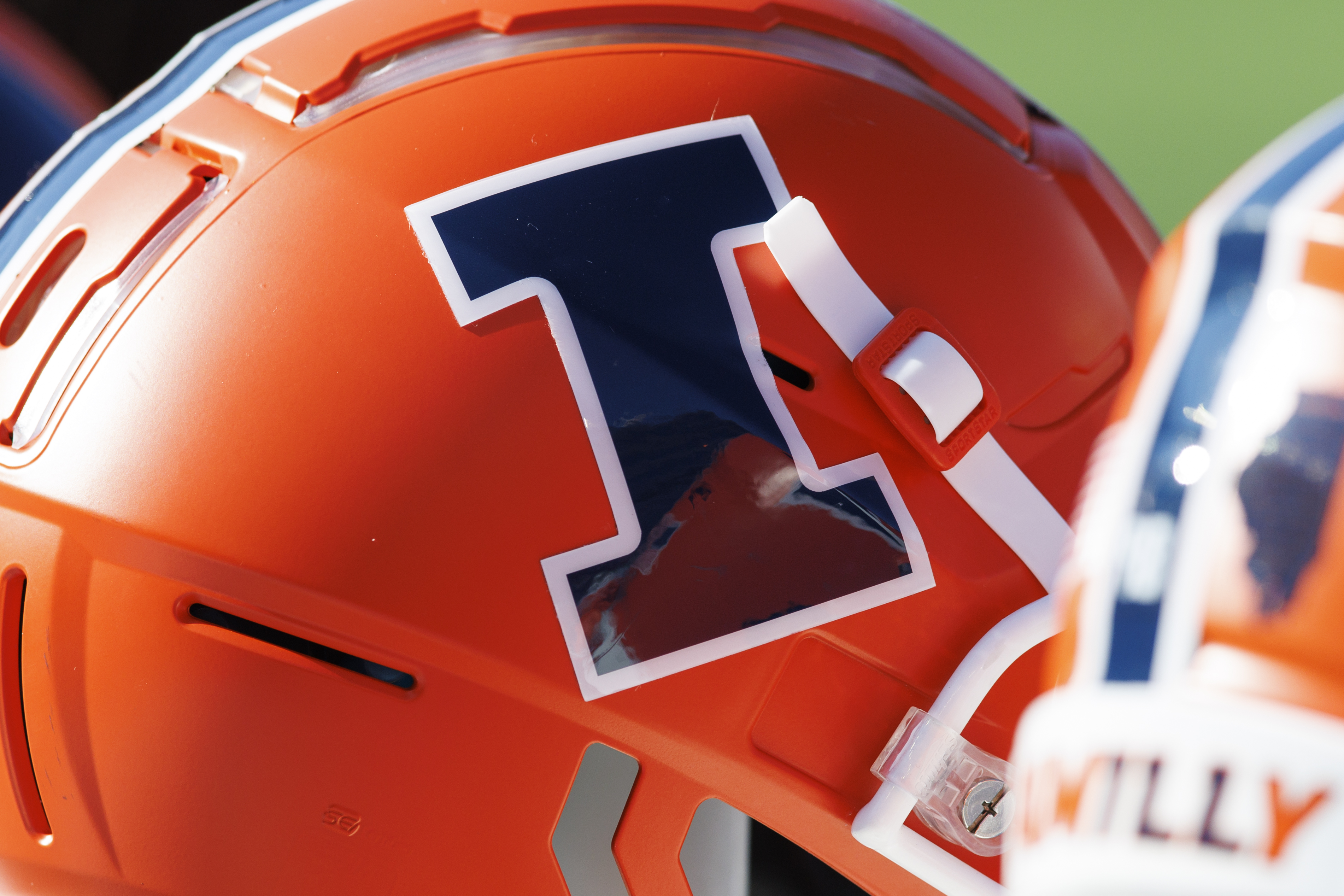 Devon Witherspoon, Sydney Brown emotionally discuss bowl game decision