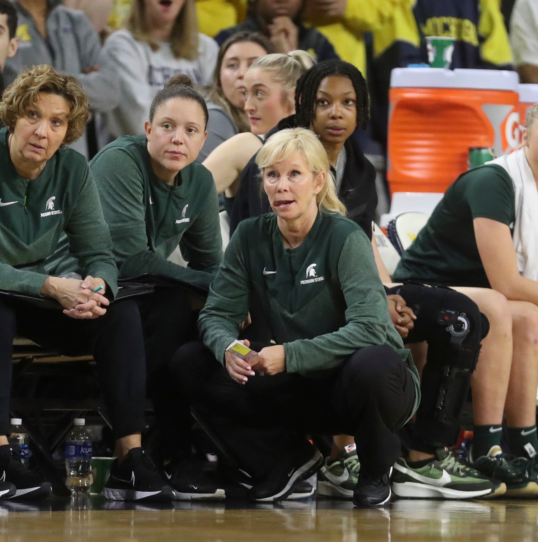 MSU women's basketball HC Suzy Merchant to miss game following car accident