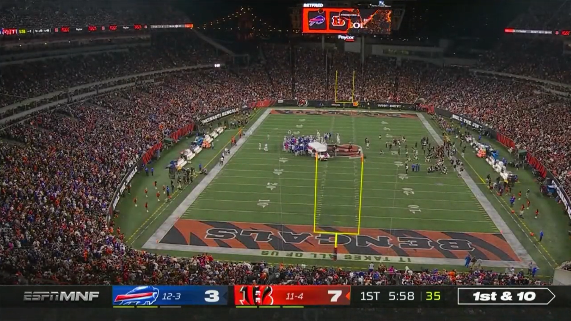 Damar Hamlin, Buffalo Bills safety, collapses on field after scary hit